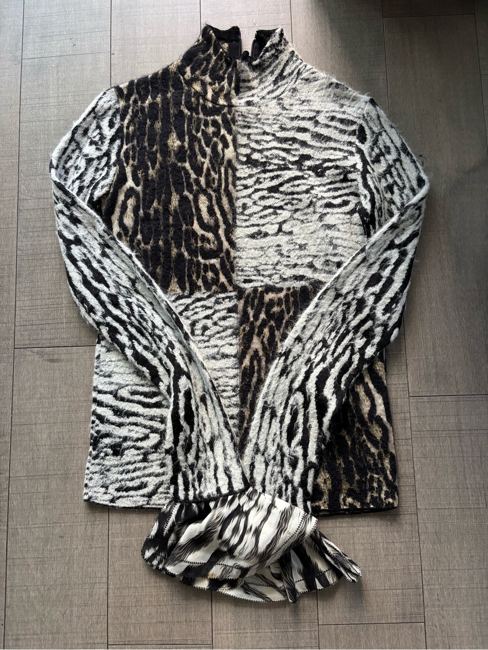 Vintage Roberto Cavalli Mixed Animal Pannel Patchwork Knit Print Long Sleeve Top